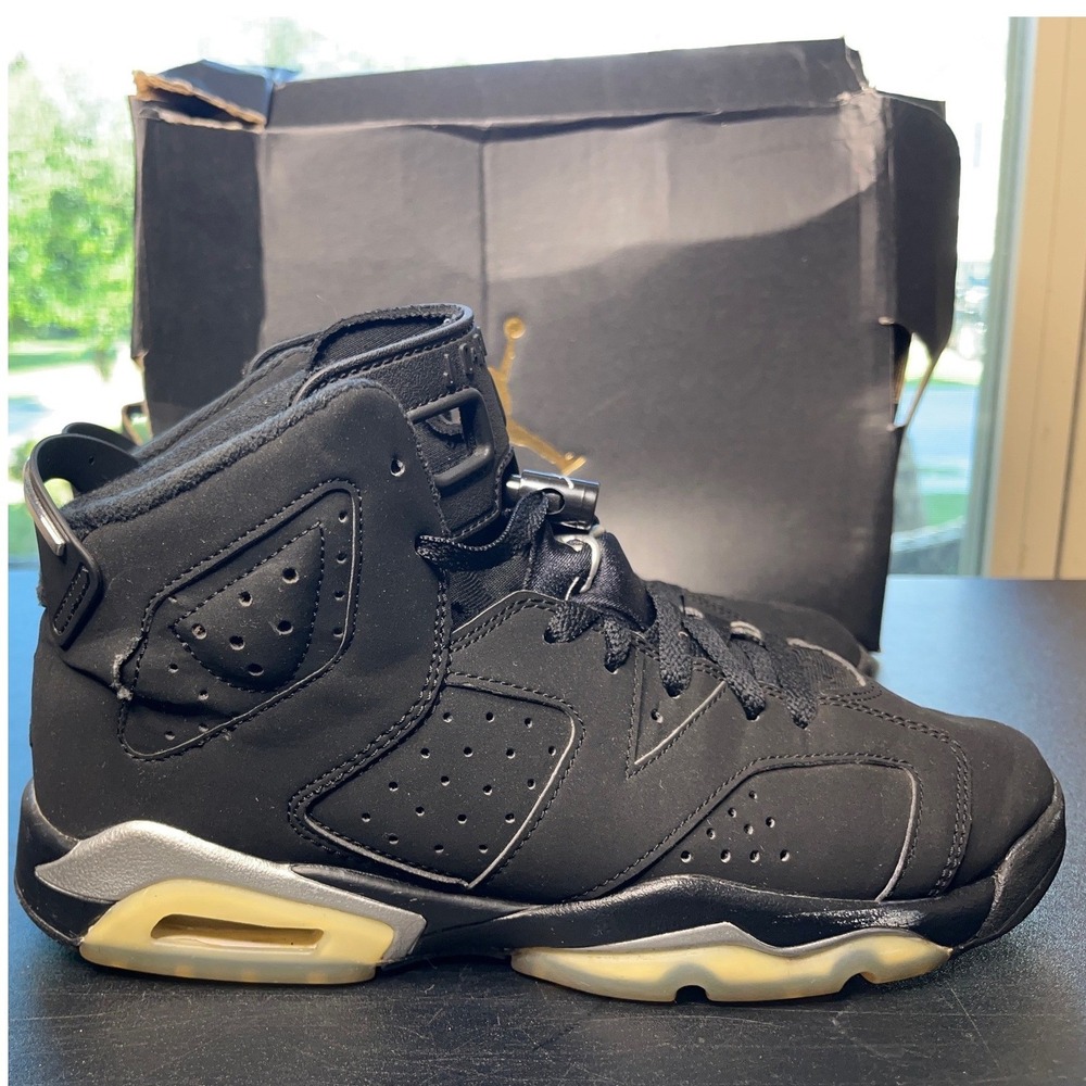 Jordan Air Jordan 6 Retro GS Metallic Silver Black DX2835-001 Size 6.5Y